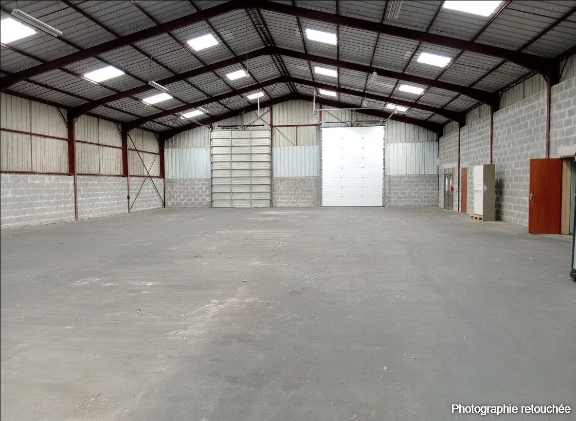 Achat bâtiment industriel modulable de 910 m² à Pau Est près de Soumoulou 