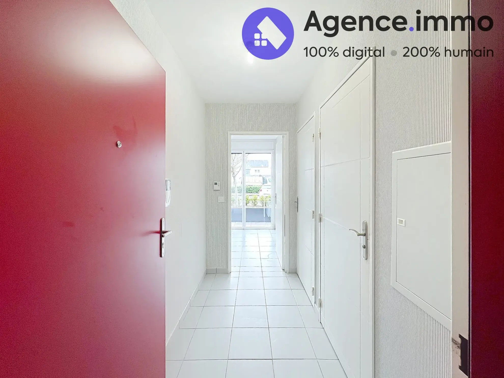 Appartement 2 pièces avec parking et cave à Saint-Cyr-sur-Loire 