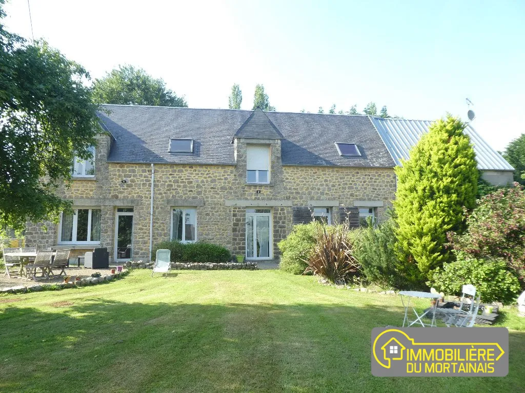 Maison de campagne à vendre à Saint-Barthélémy proche Mortain en Normandie