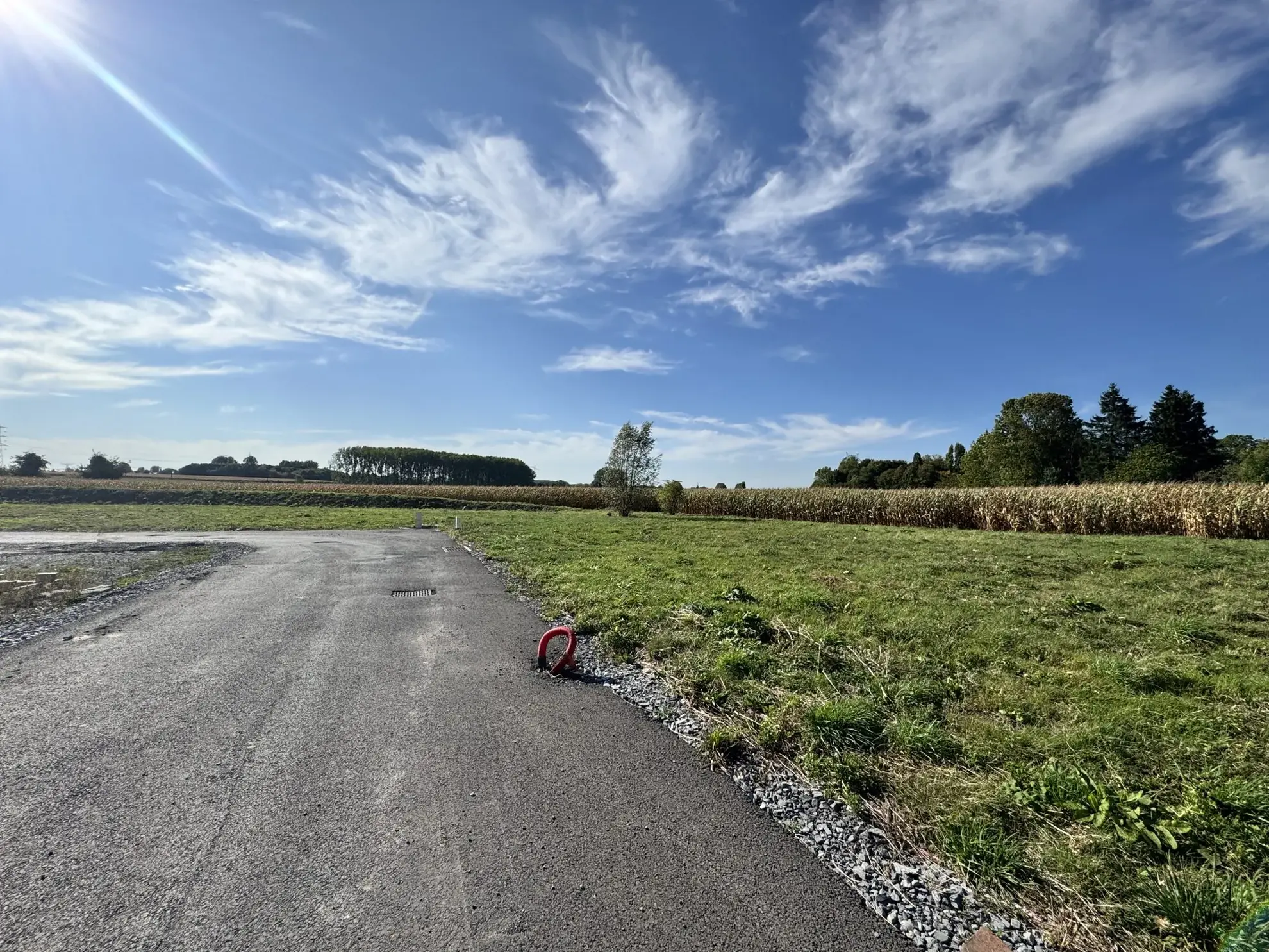 Terrain constructible à Ennevelin de 797 m² avec vue dégagée 