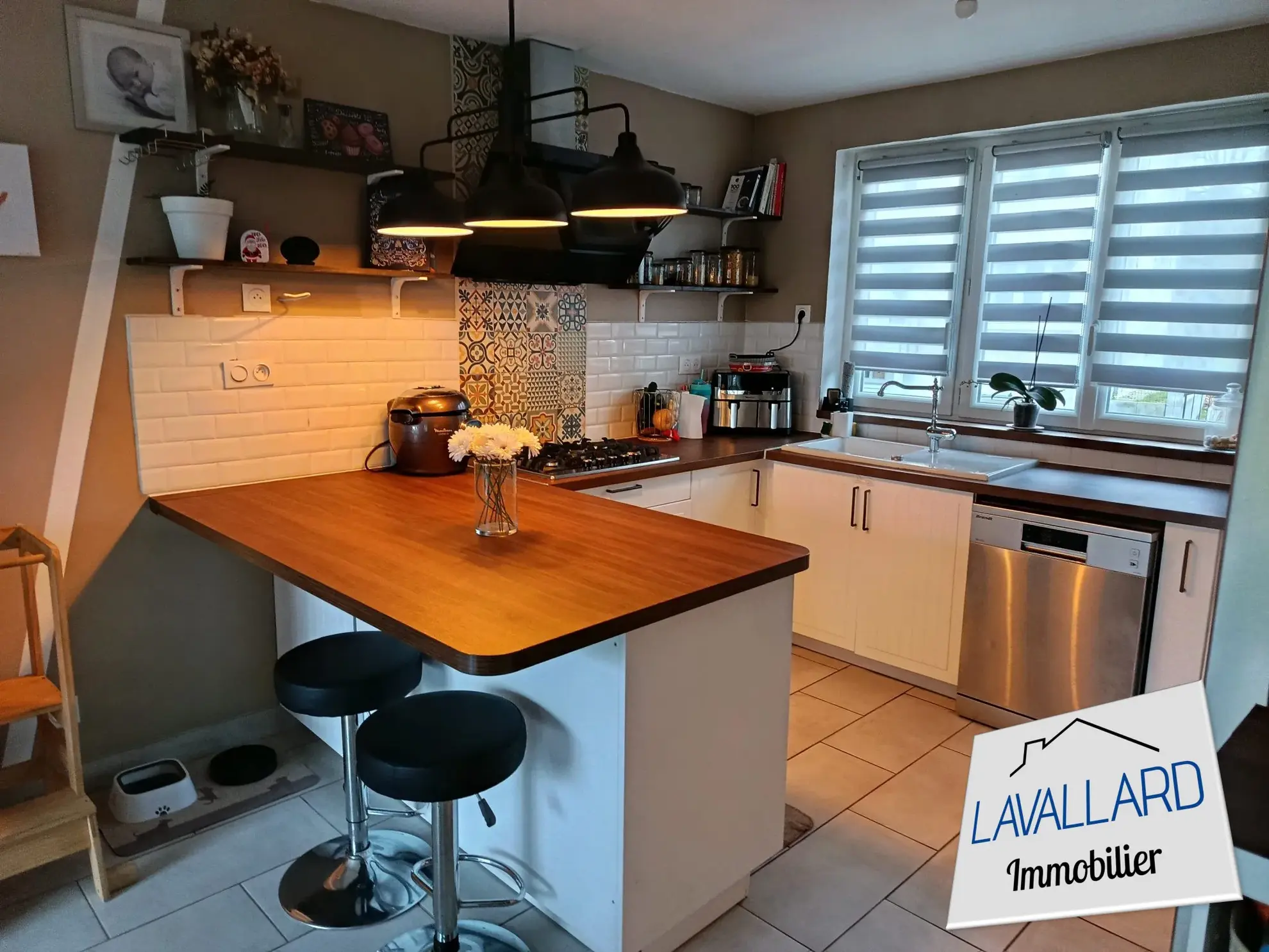 Charmante maison mitoyenne avec jardin à Flixecourt de 85 m² 