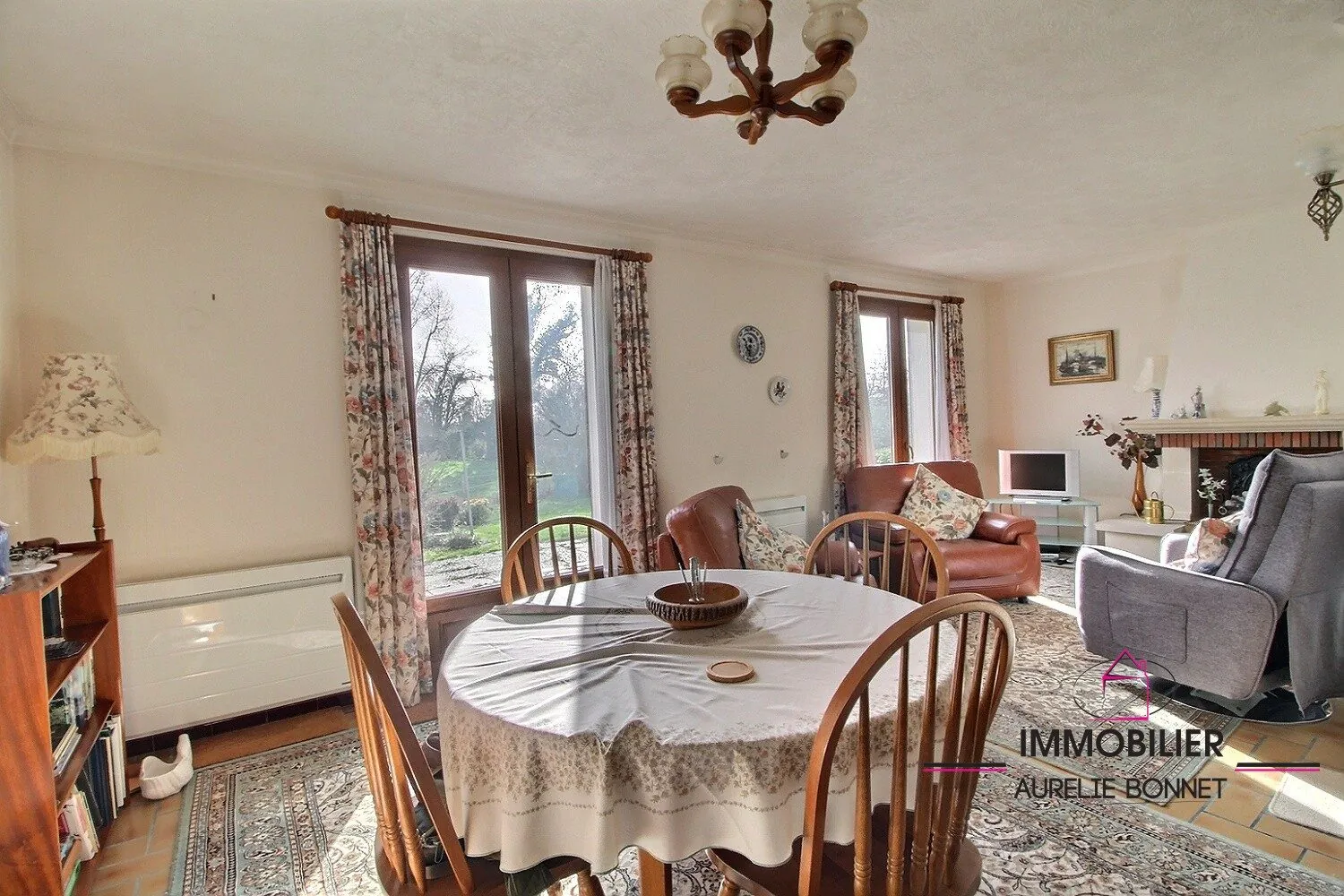 Spacieuse maison de 5 pièces avec terrasse à Lisieux 