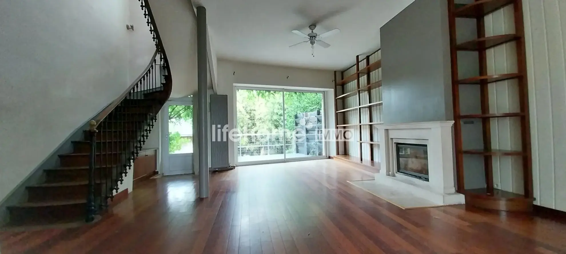 Charmante maison de ville avec 5 chambres, jardin et garage à Le Blanc (36) 