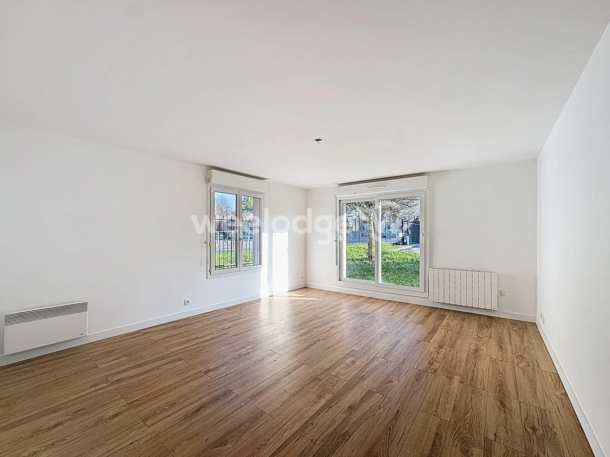 Beau appartement F3 en rez-de-jardin à Chanteloup-les-Vignes - 64,65 m² 