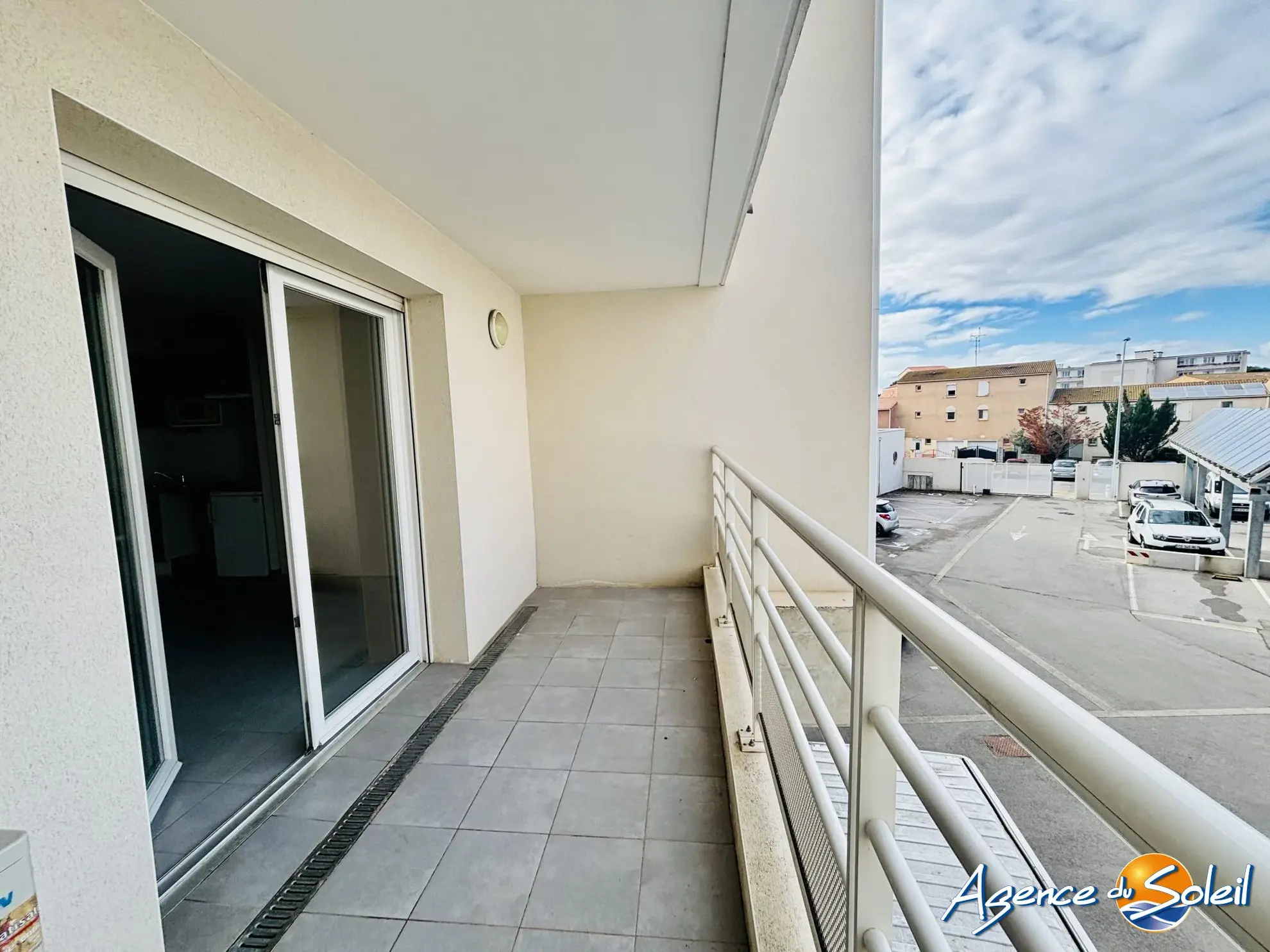 Appartement T2 avec terrasse et parking à Narbonne sur le Quai de Lorraine