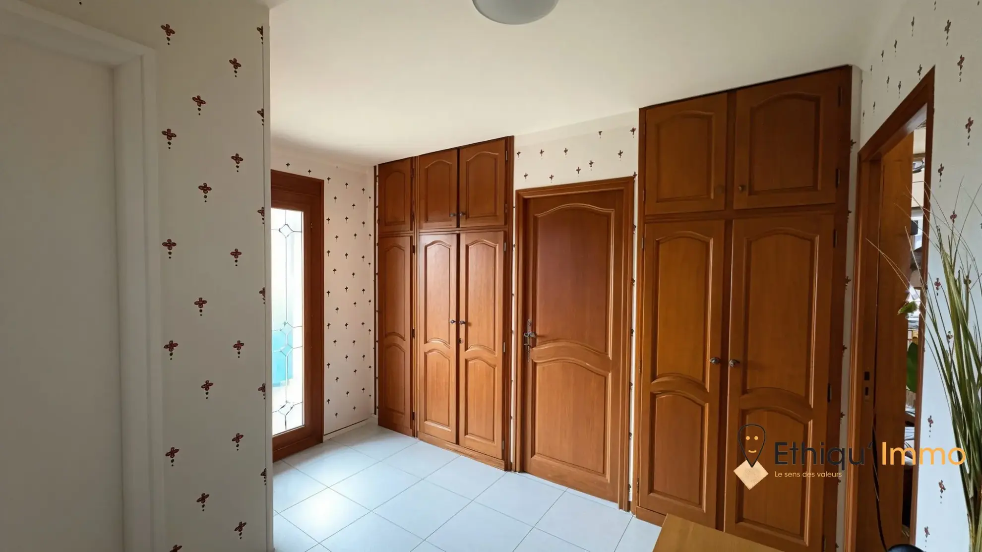 Maison familiale avec piscine et grand terrain à Longchamp-sur-Aujon 