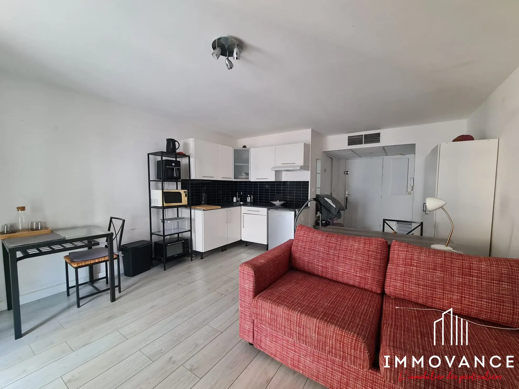 Studio lumineux avec terrasse à Montpellier Gare – Opportunité d'investissement