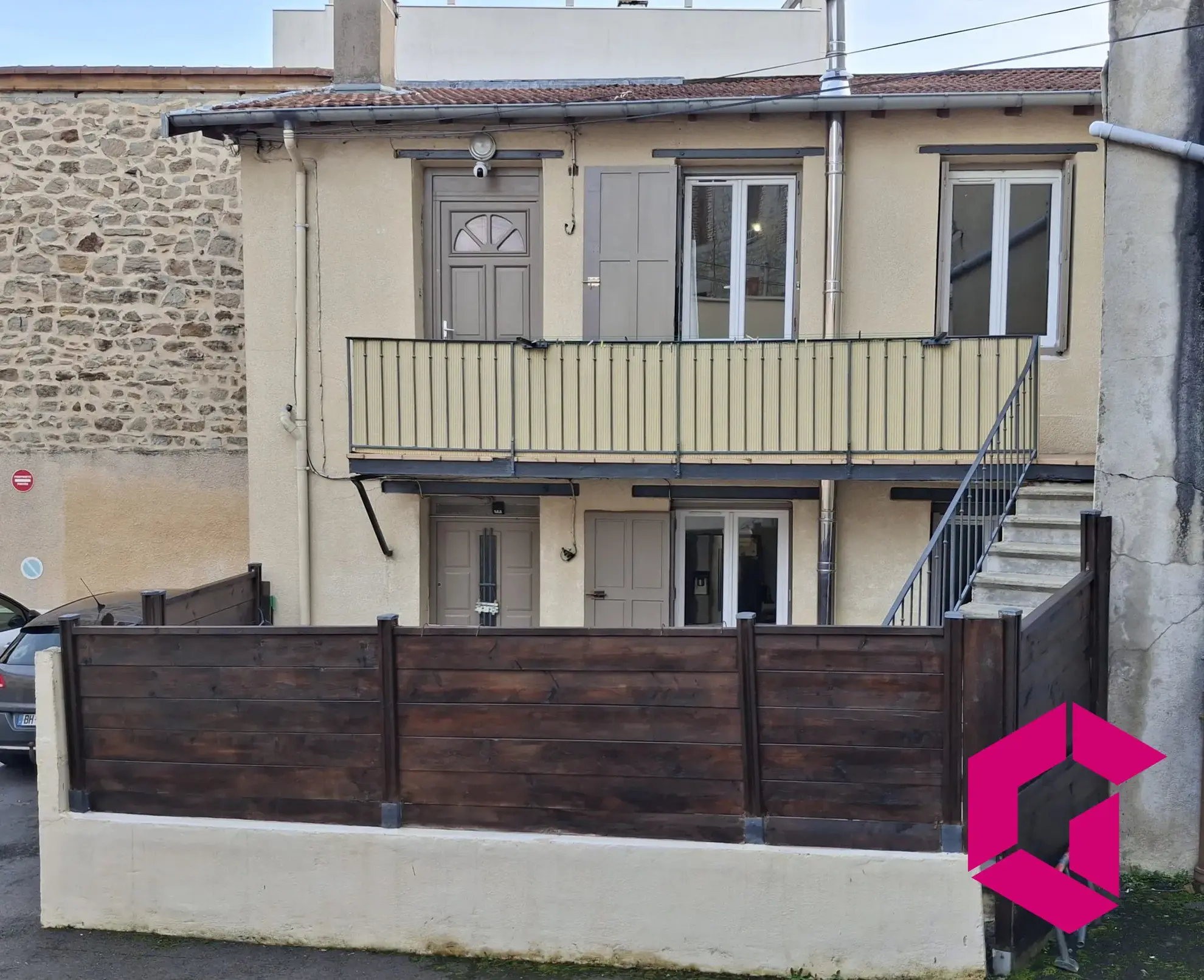 A vendre maison de ville de 3 pièces à Roche-la-Molière avec terrasse