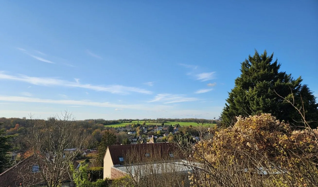 Bâtiment à réhabiliter de 65 m² avec vue sur la Vallée à Nézel