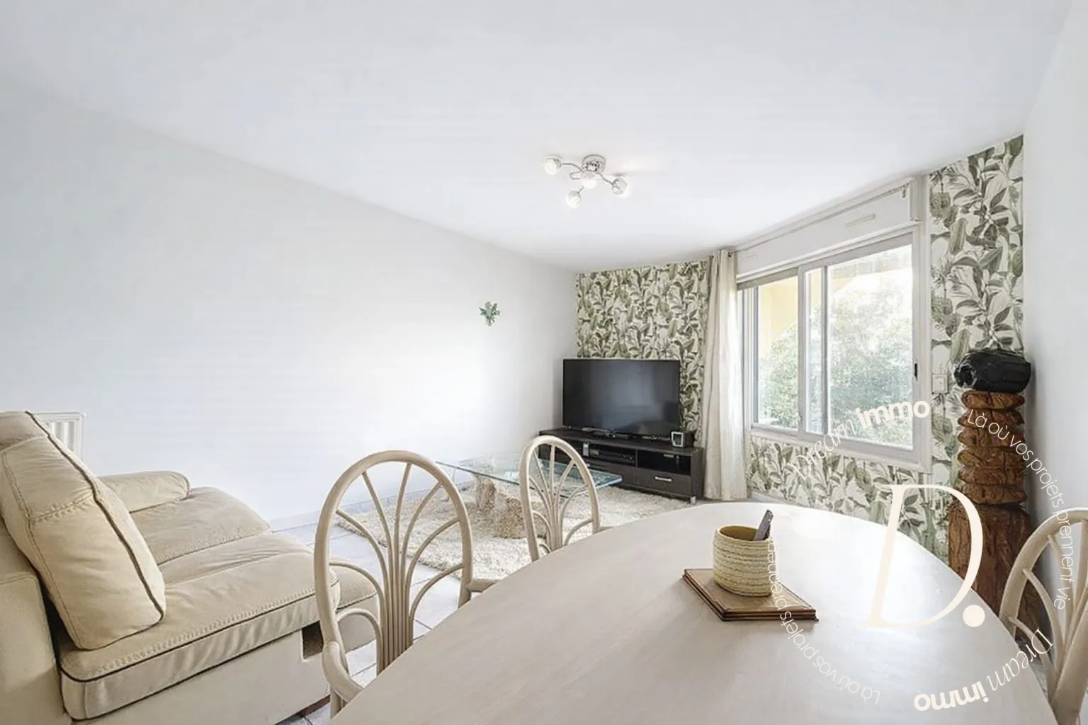 Appartement 3 pièces en rez-de-chaussée à Saint-Martin avec garage et cave 