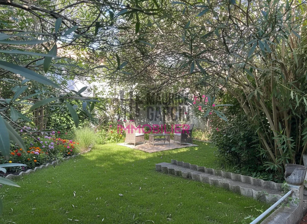 Maison 2 chambres avec jardin et garage à Avignon 