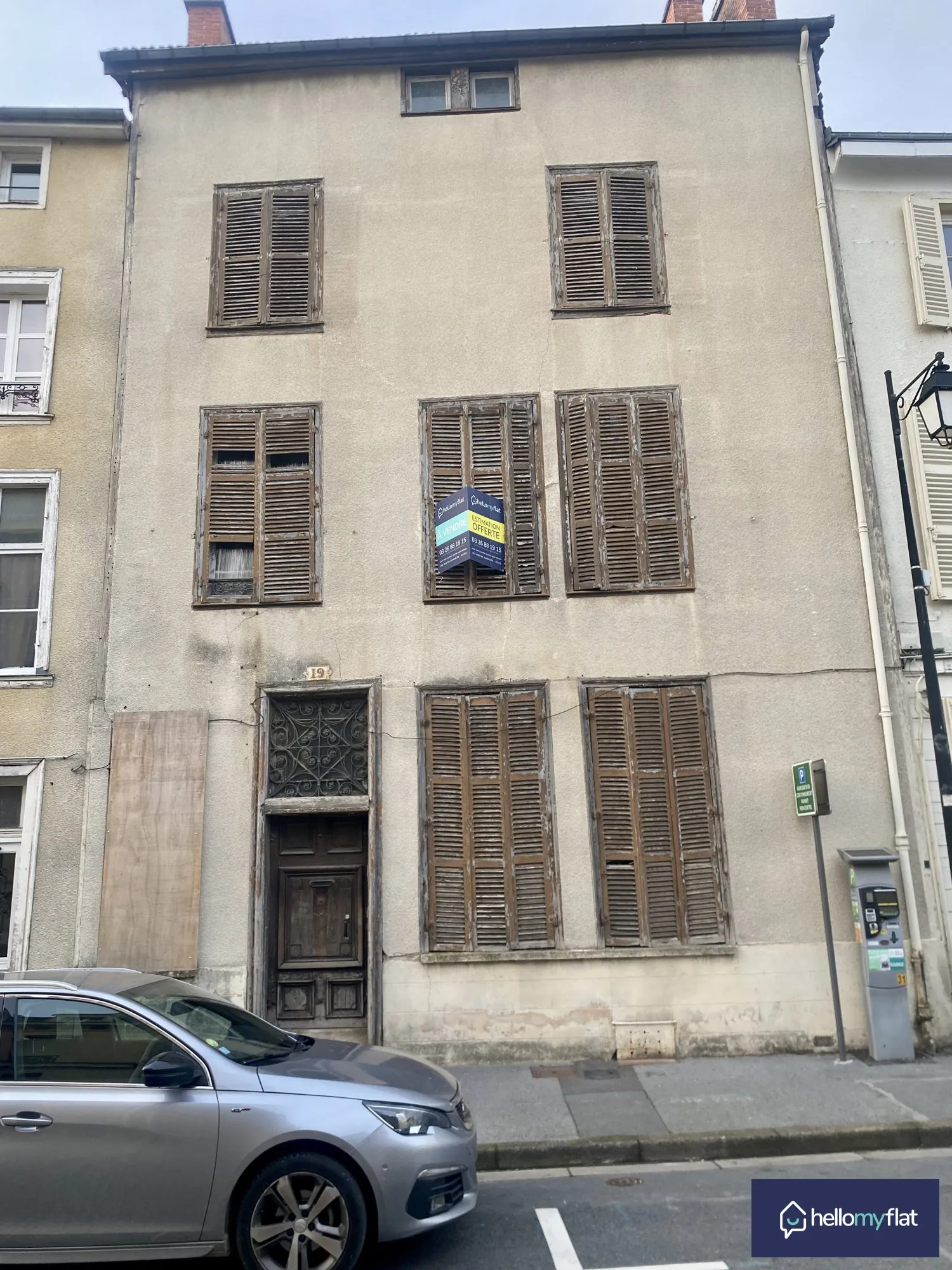 Immeuble à réhabiliter de 300 m² avec jardin à Châlons-en-Champagne