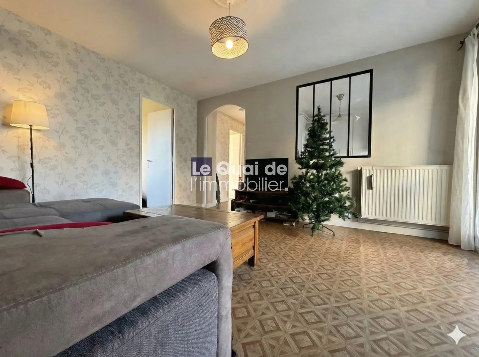 Appartements T3 à Grenoble avec balcon et parking, à rénover