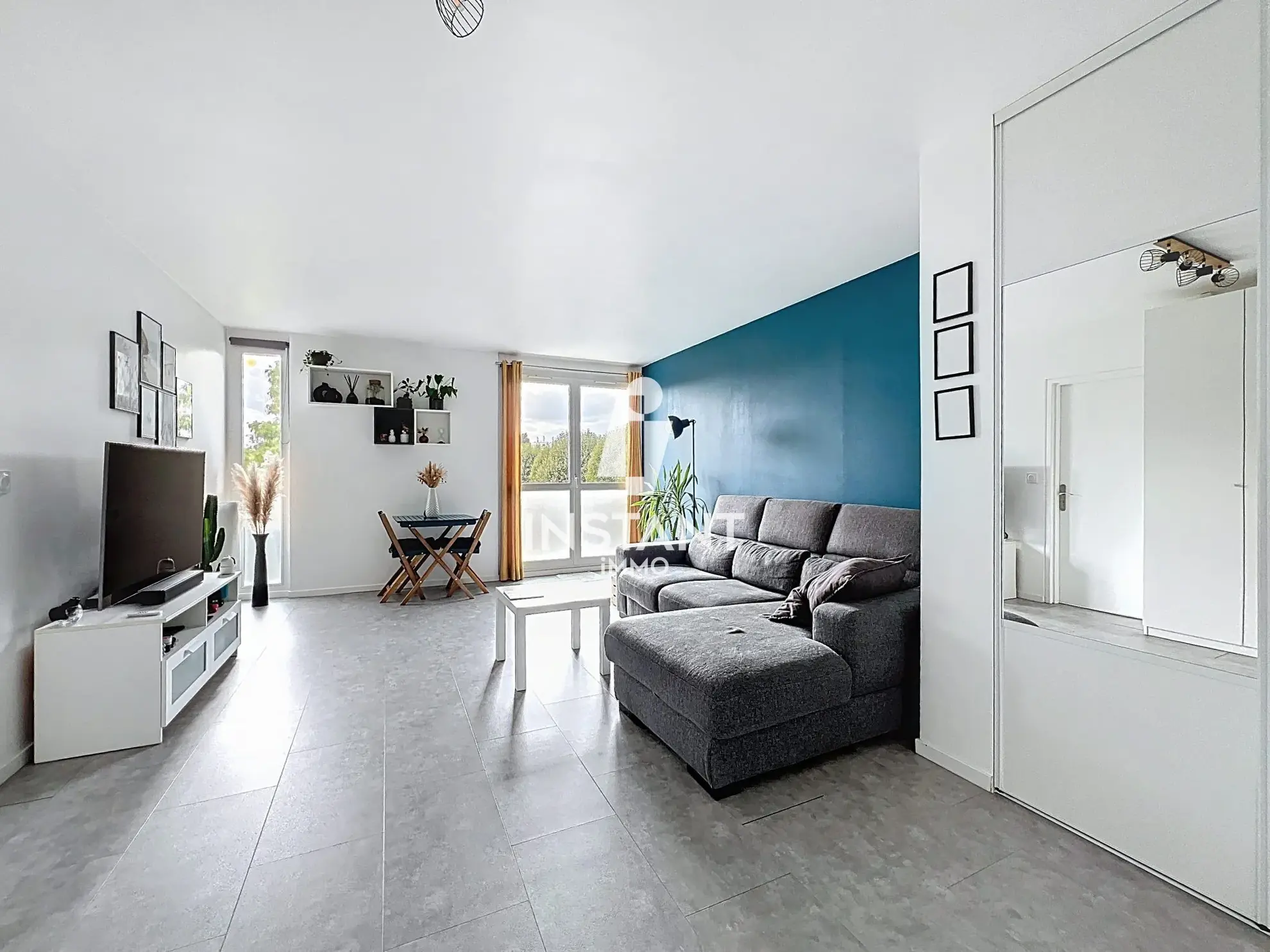 Appartement 2 pièces avec balcon, parking et cave à Viry-Châtillon 