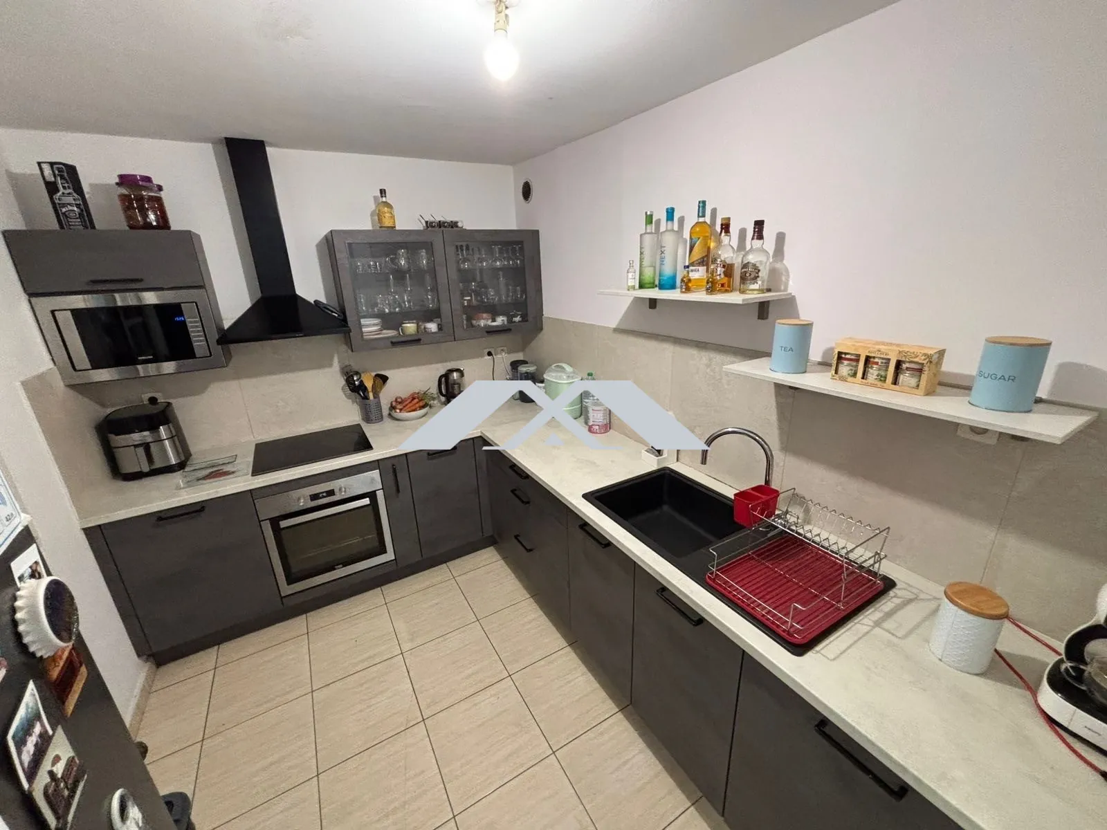 Magnifique appartement T2 au Tampon avec terrasse et parking privé 