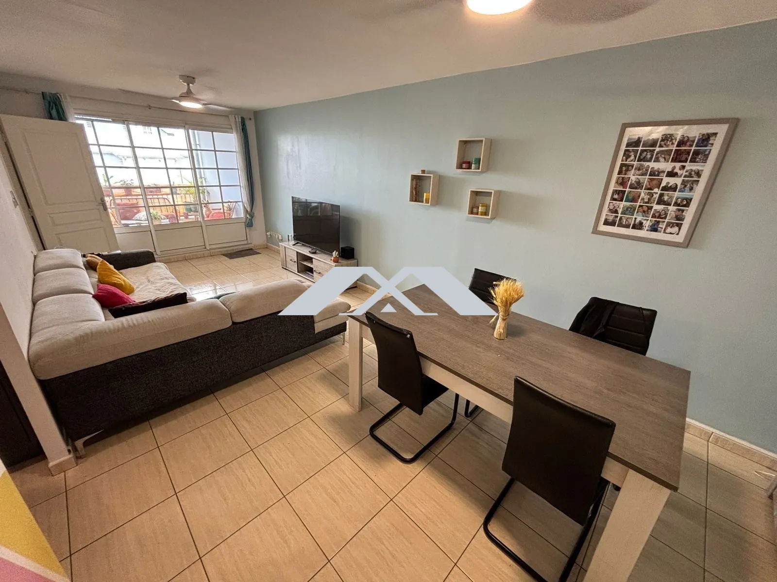 Magnifique appartement T2 au Tampon avec terrasse et parking privé