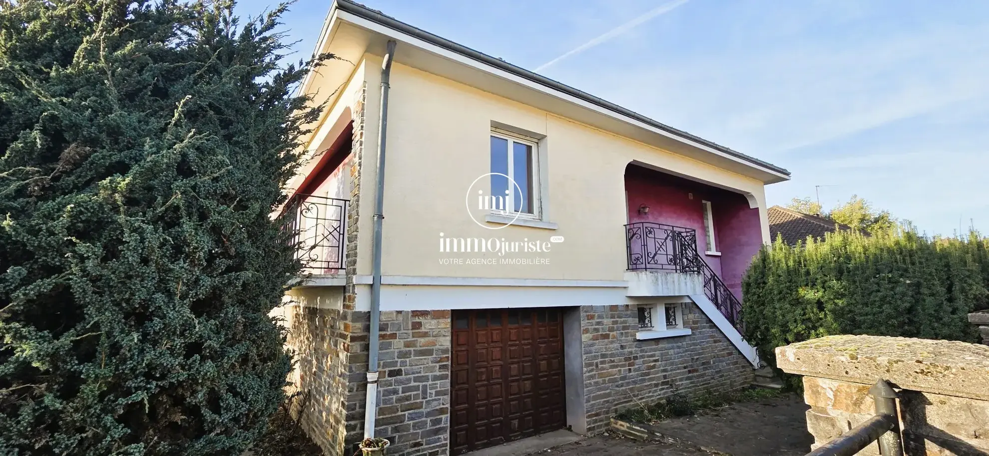 Maison à vendre de 165m² avec grand terrain à Saint-Yrieix-la-Perche
