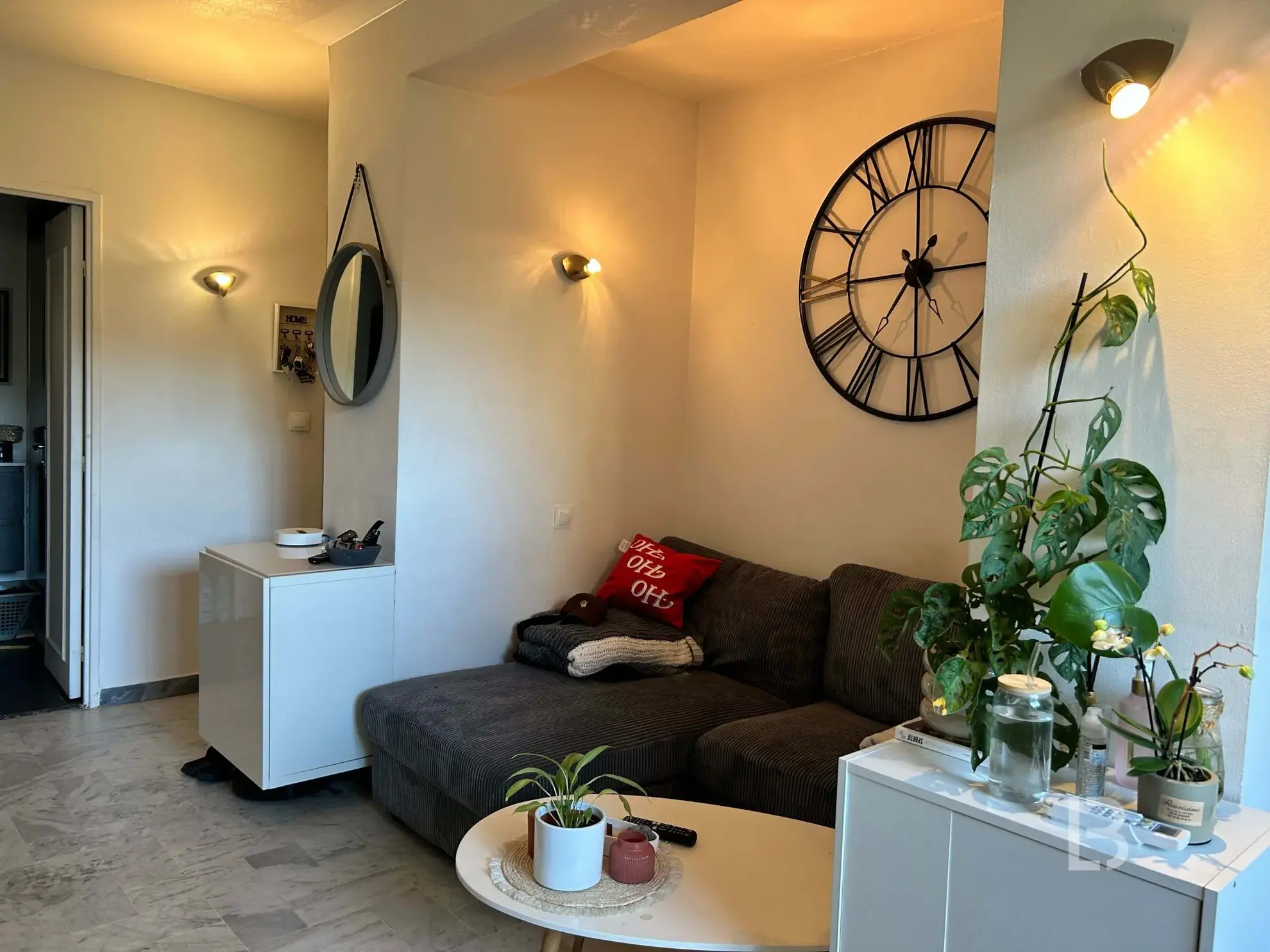 Charmant appartement 2 pièces avec terrasse à Juan-les-Pins 
