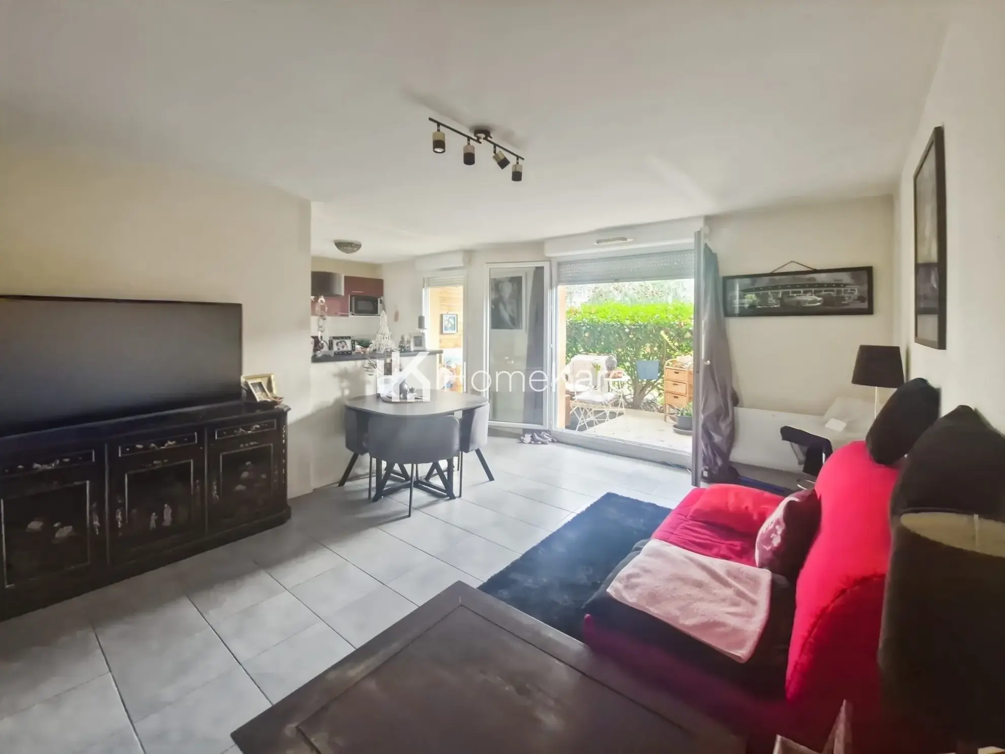 Appartement T3 avec terrasse et parking à Eaunes (31600) 