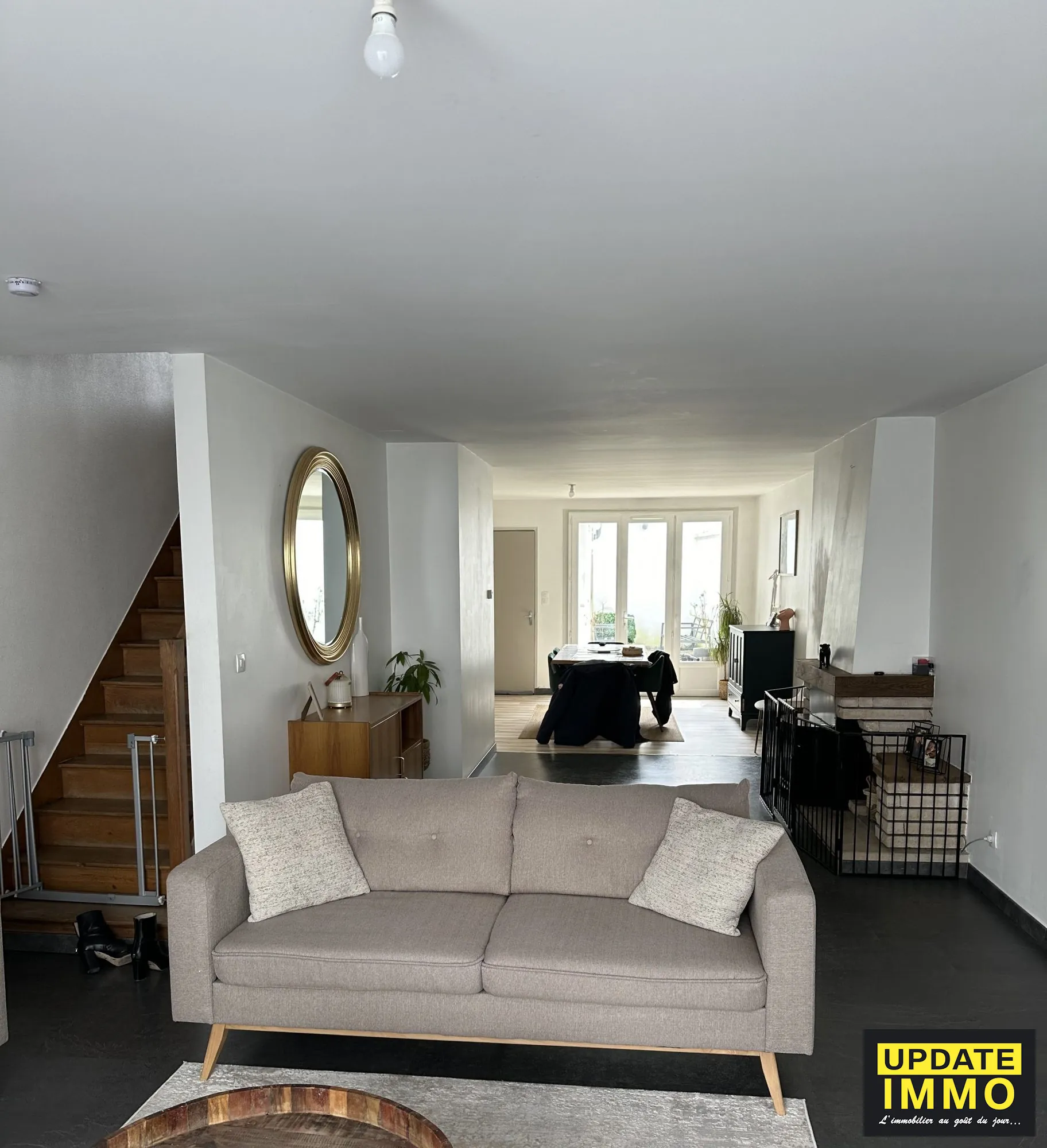 Immeuble mixte rénové à vendre à Neufchâteau, proche centre historique