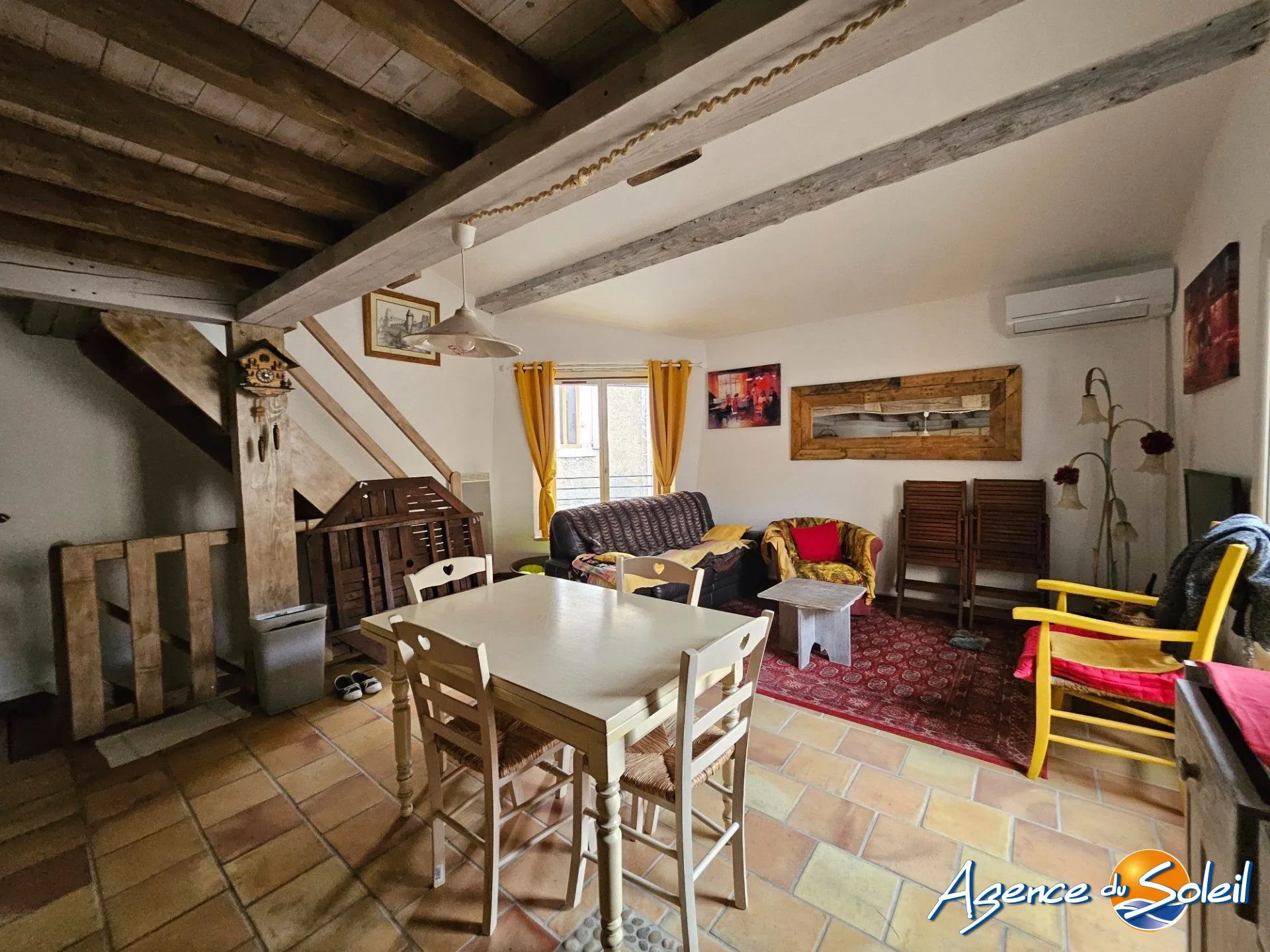 Maison de village lumineuse à Lagrasse avec terrasse sud - 68,34 m²