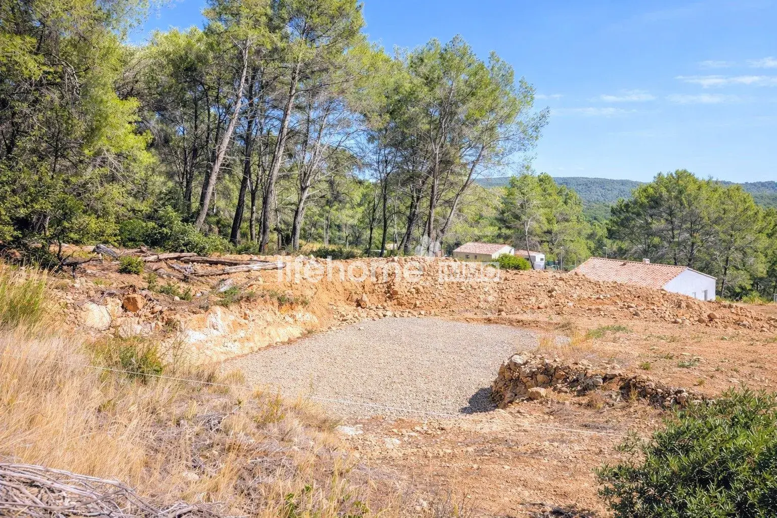 VUE AERIENNE  Terrain constructible à Salernes avec permis déjà accordé - 820 m² 