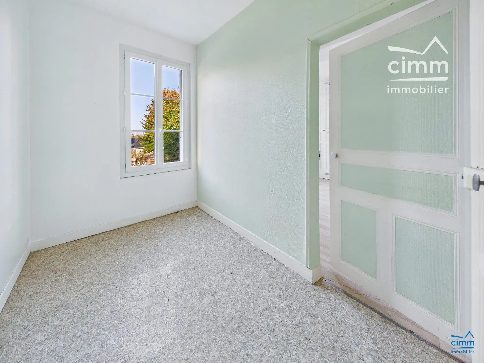 Maison à vendre à Blou - Opportunité d'investissement ou résidence principale 