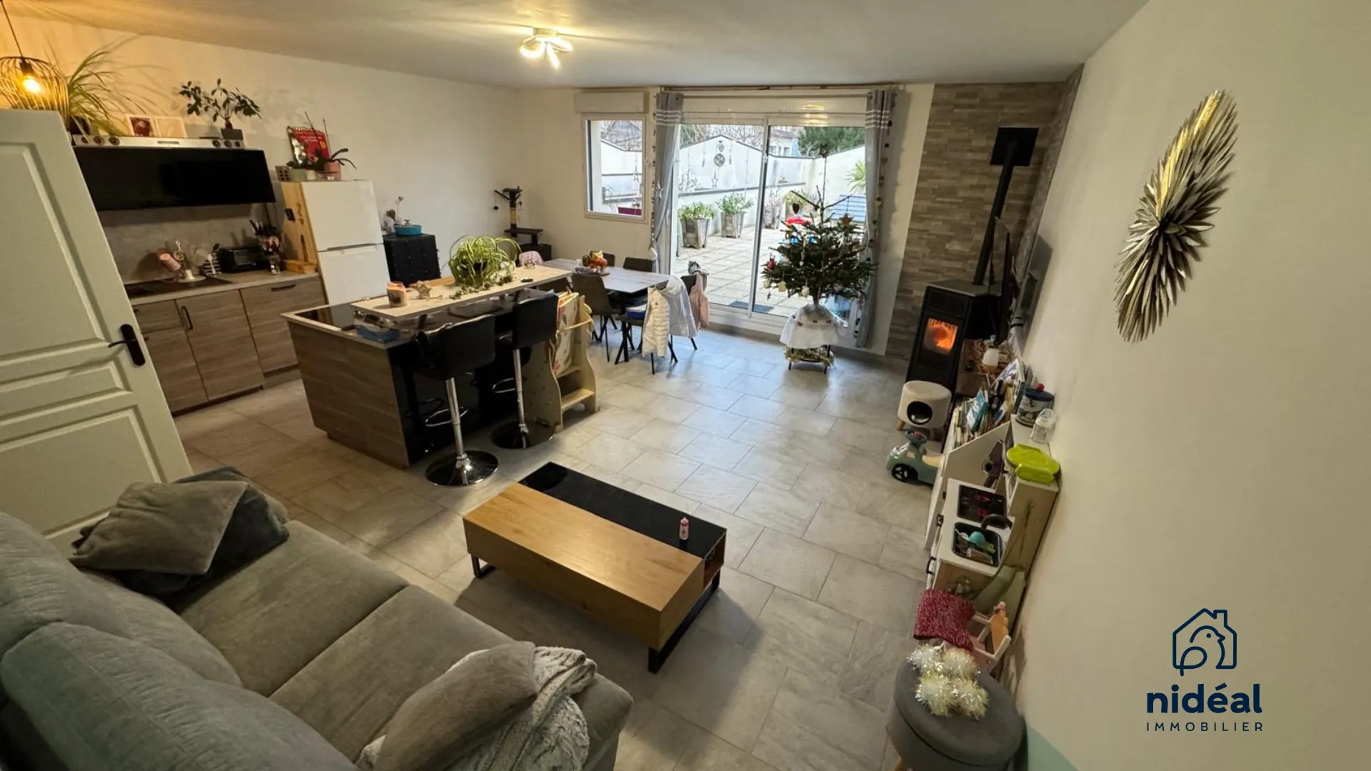 Belle maison avec terrasse à Louviers – 93 m², 2 chambres, proche commodités 