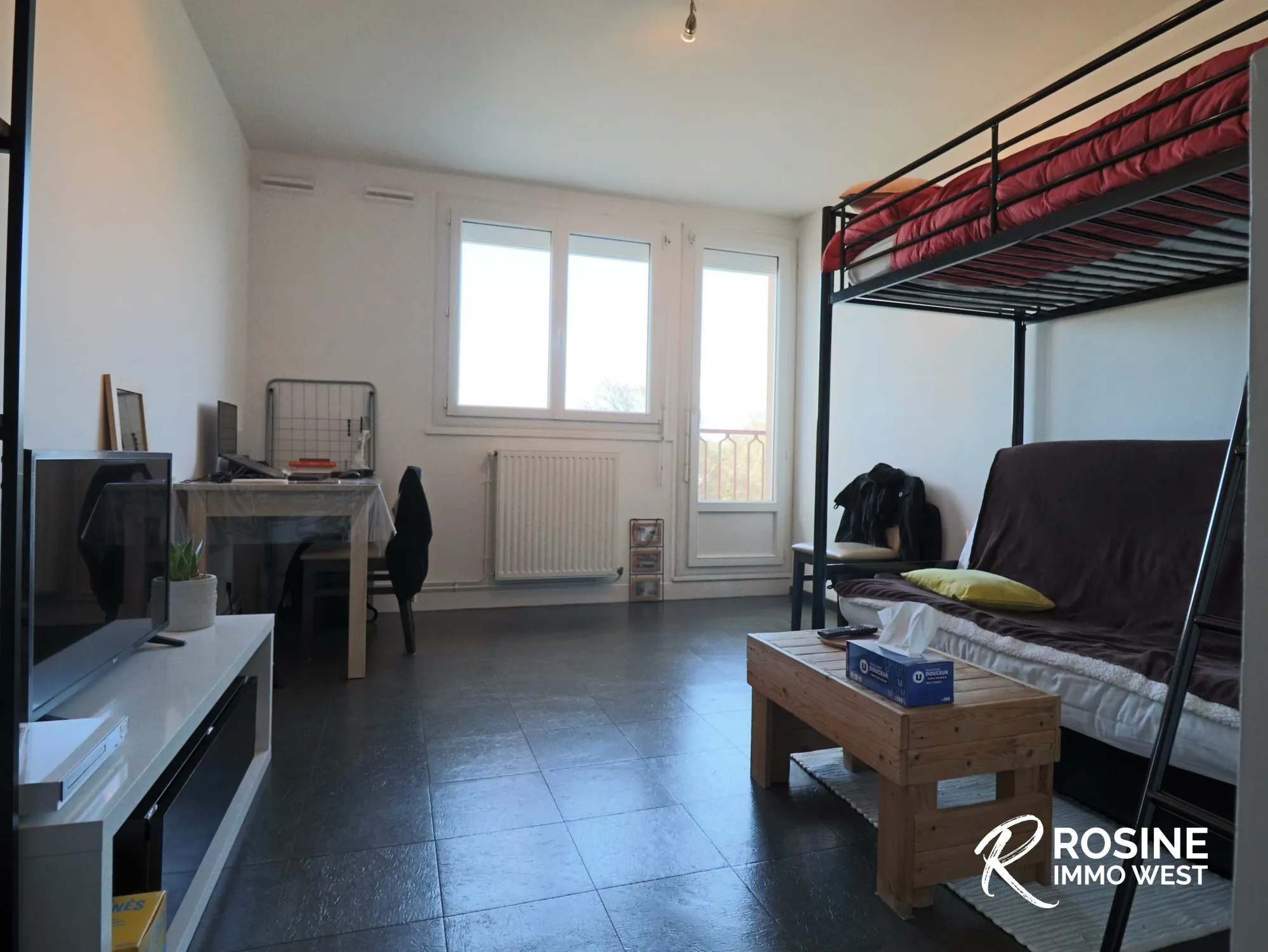 Appartement T1/2 meublé à vendre au Mans avec cave et stationnement