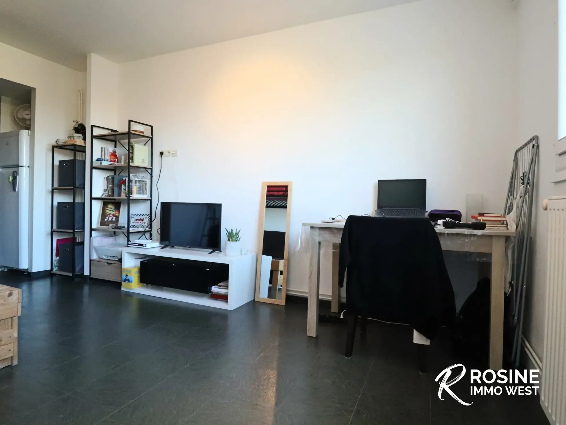 Appartement T1/2 meublé à vendre au Mans avec cave et stationnement 