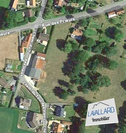 Terrain à bâtir de 3297 m² à Puchevillers, idéal pour projets résidentiels