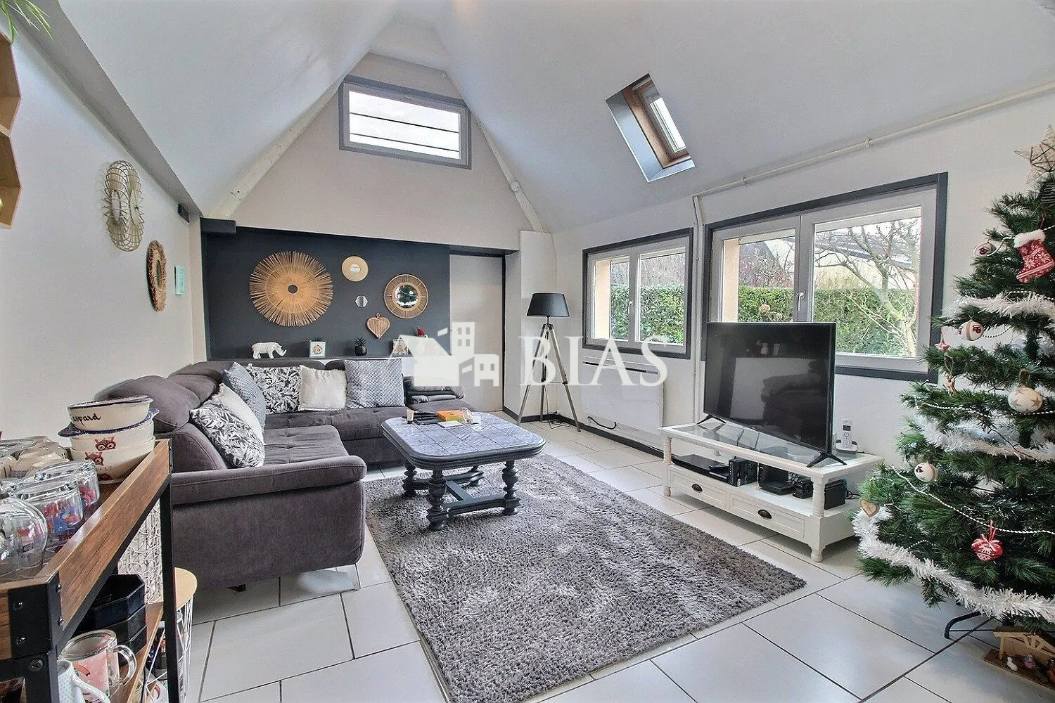 Maison à vendre à Barentin avec jardin et 2 chambres en Normandie 