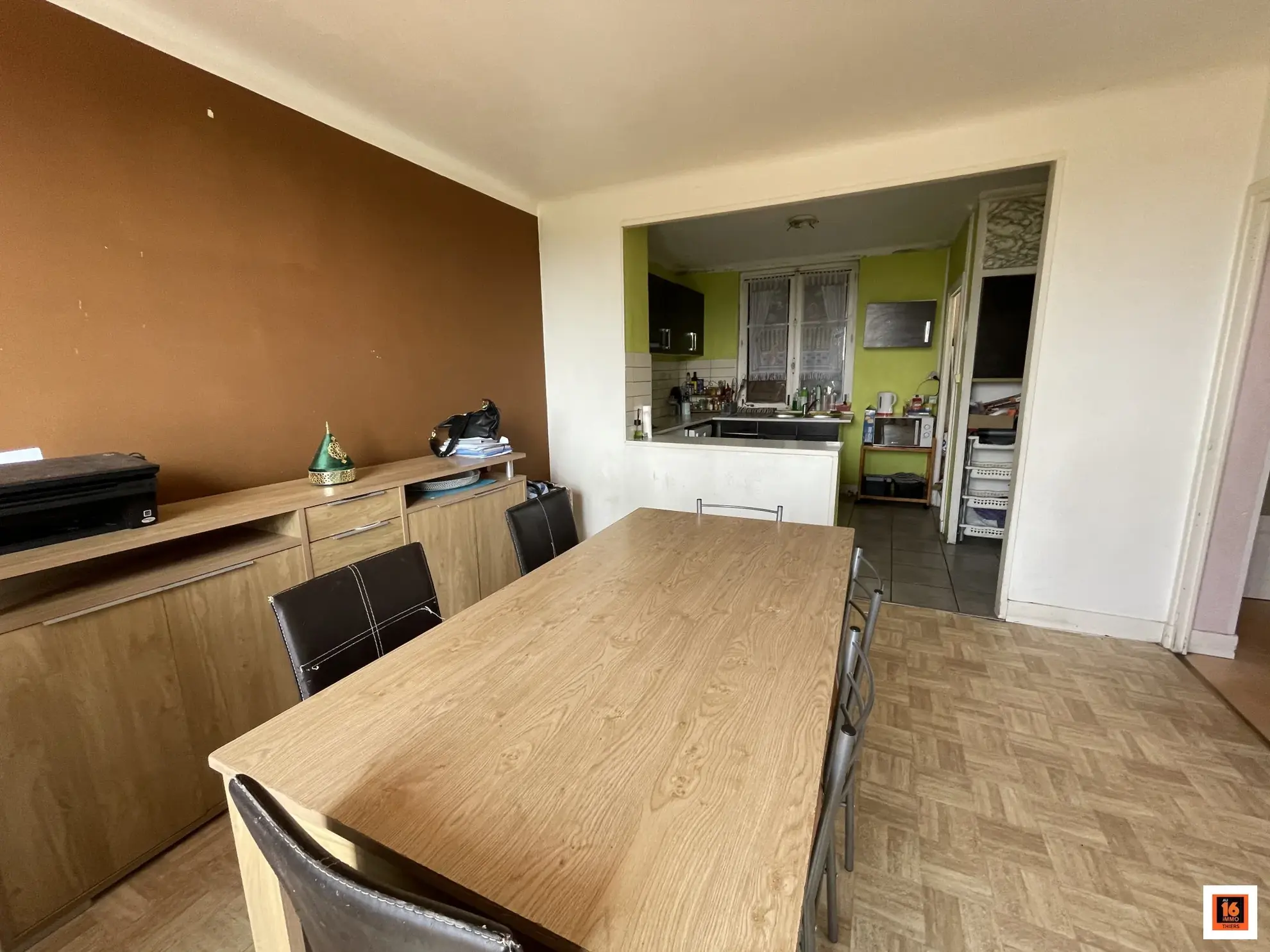 Maison à rénover à Thiers avec accès PMR et grand potentiel 