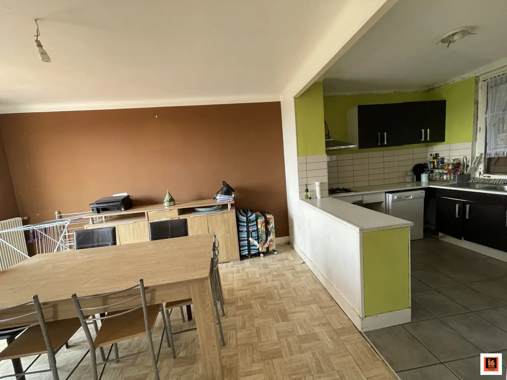 Maison à rénover à Thiers avec accès PMR et grand potentiel 