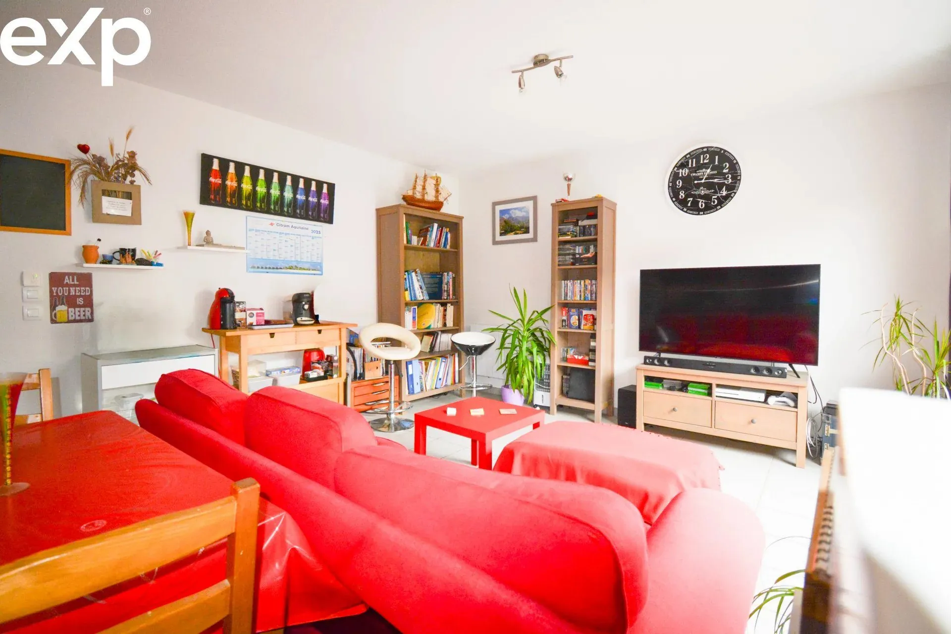Appartement 2 pièces avec terrasse et parking à Targon 33760 