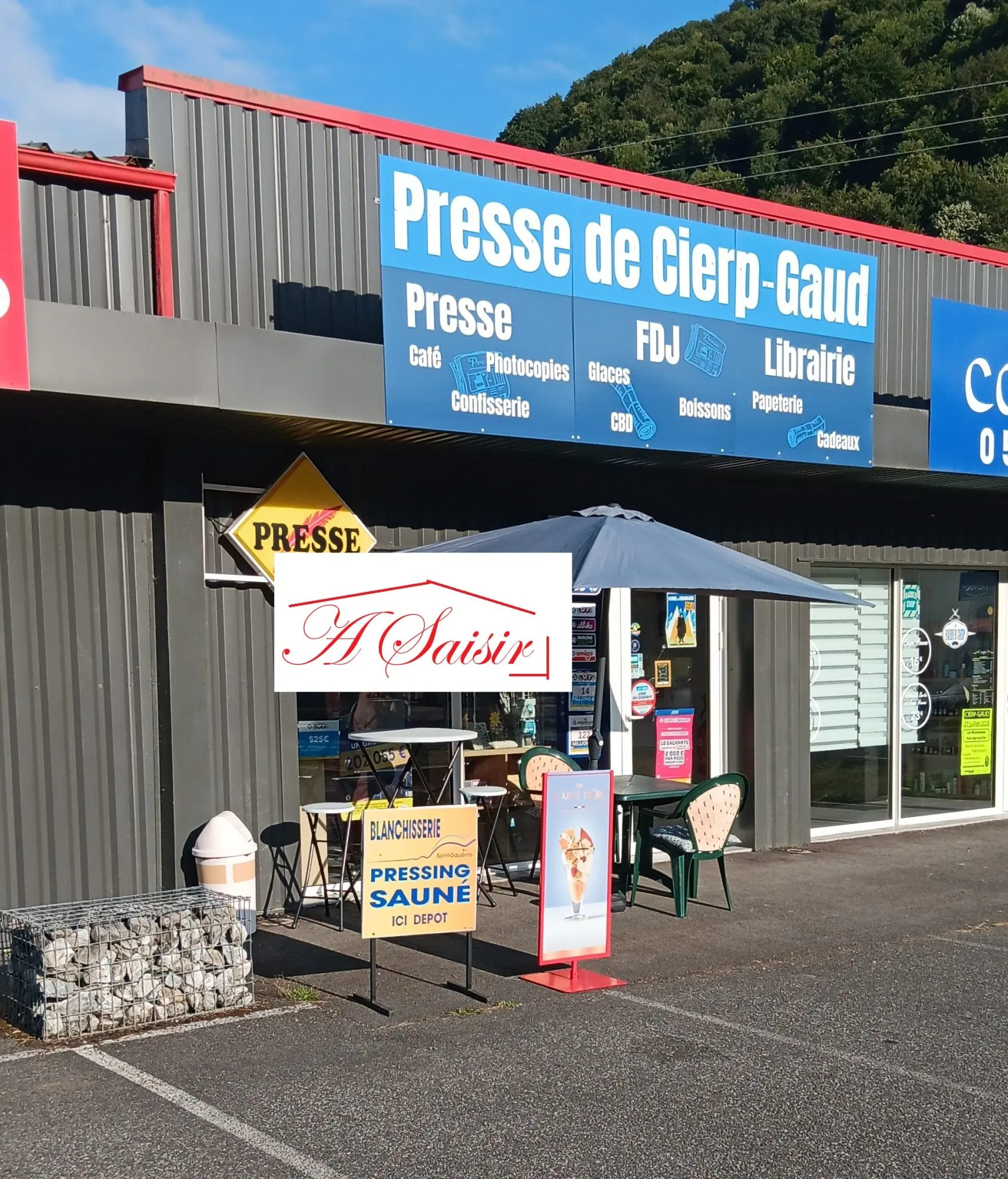 Fonds de commerce pour activité de service à Cierp-Gaud - Emplacement stratégique