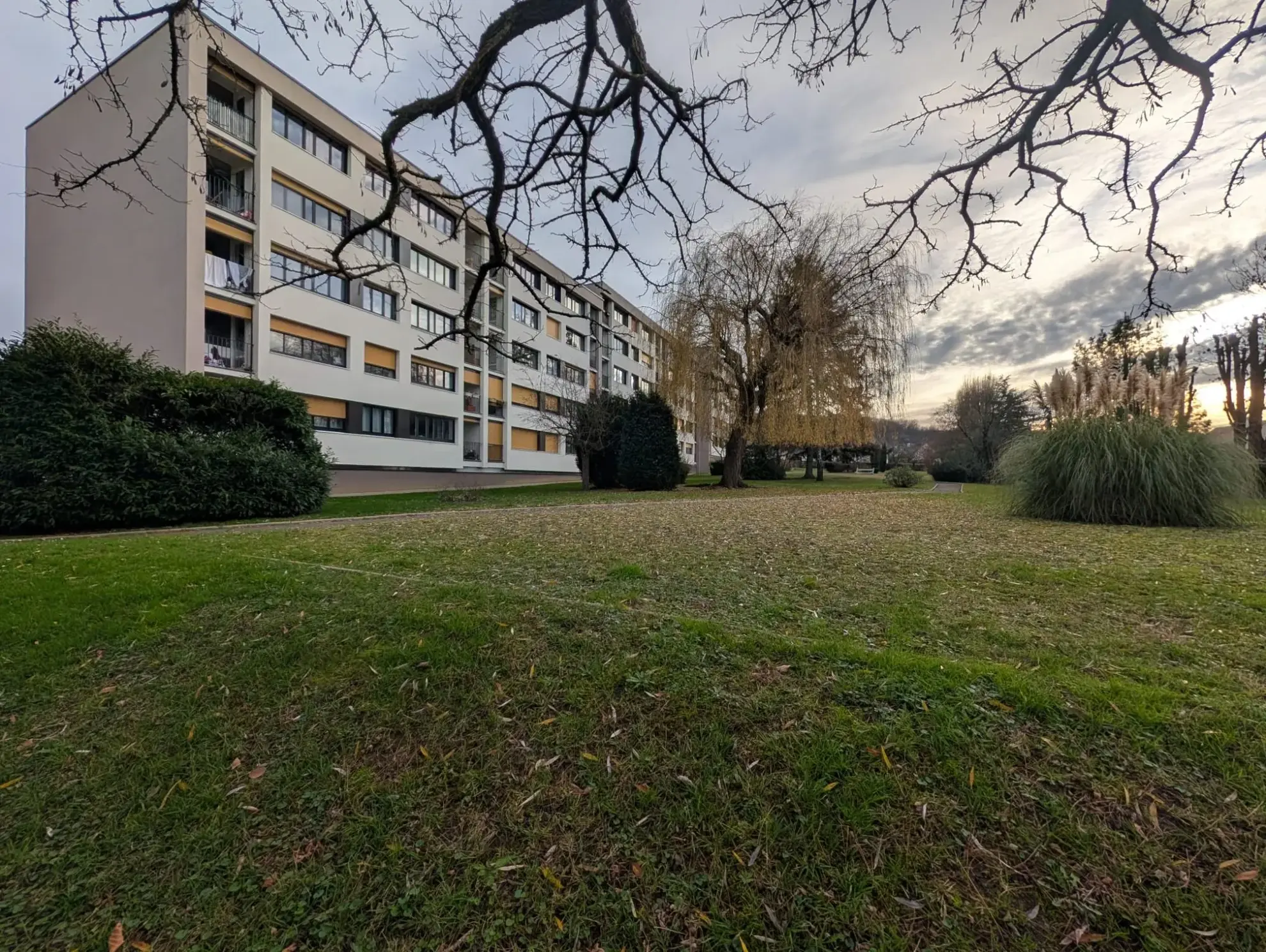 Appartement T4 lumineux avec vue panoramique à Les Clayes-sous-Bois