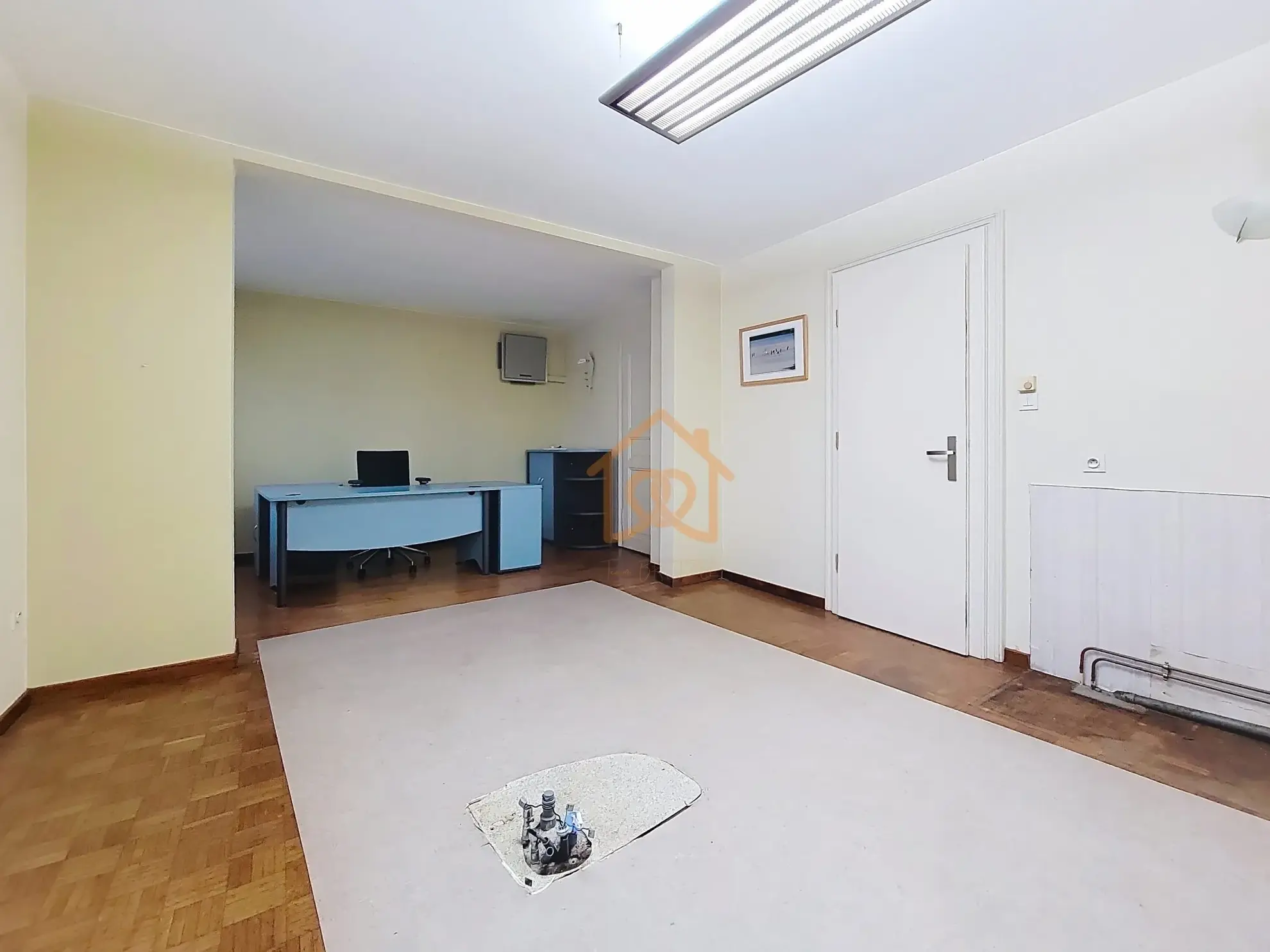 Séjour (Salon-Cuisine) Appartement T3 à La Wantzenau avec fort potentiel de rénovation, proche commerces