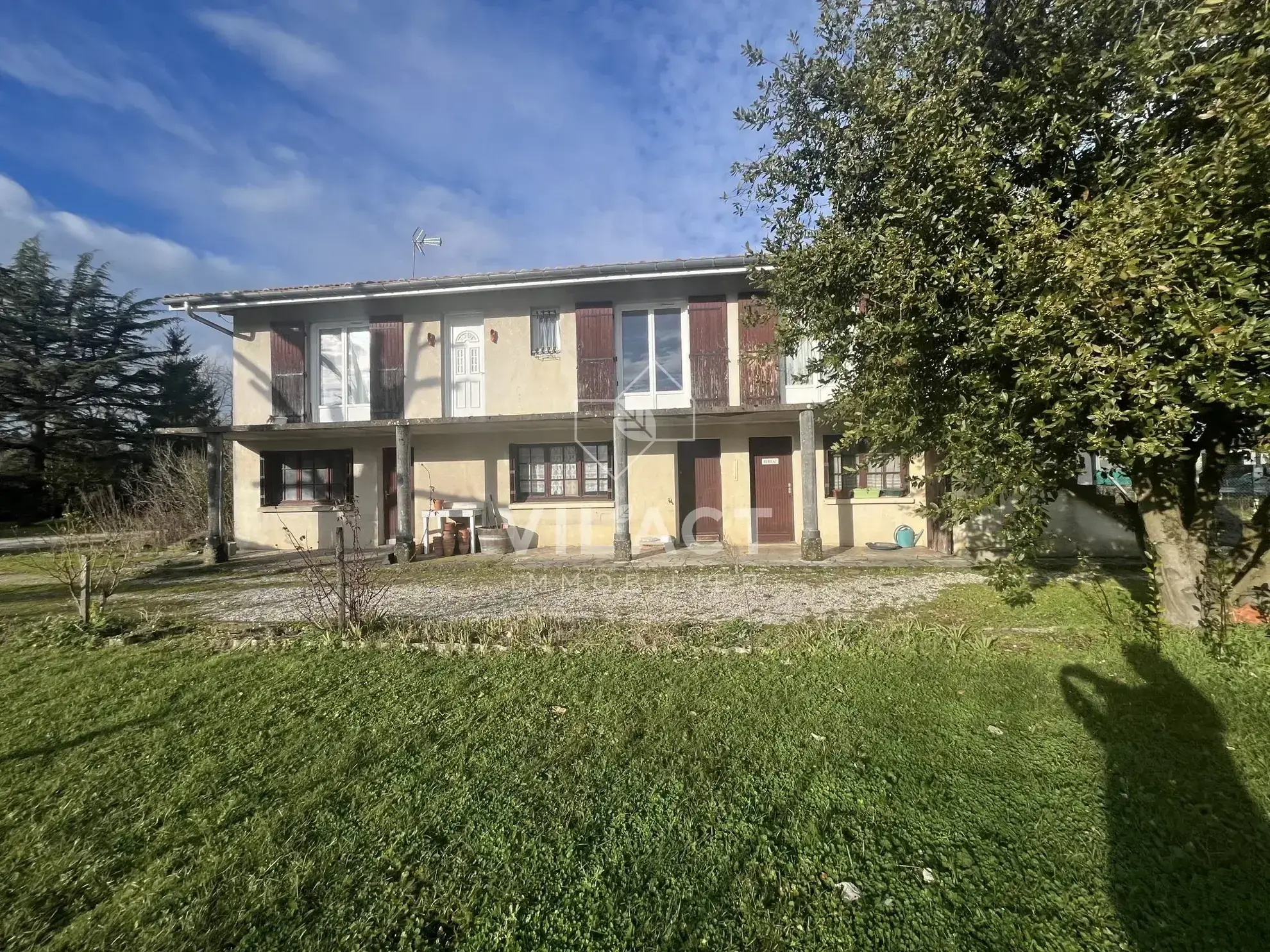 Maison familiale de 5 chambres à Saint Laurent Médoc avec jardin et potentiel