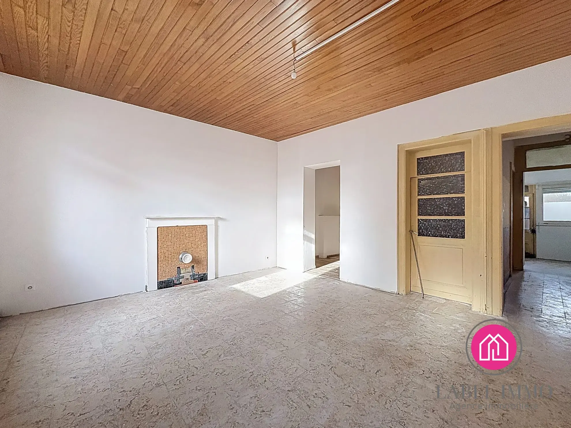 Maison semi plain-pied à vendre à Fresnes-sur-Escaut - Potentiel de rénovation 