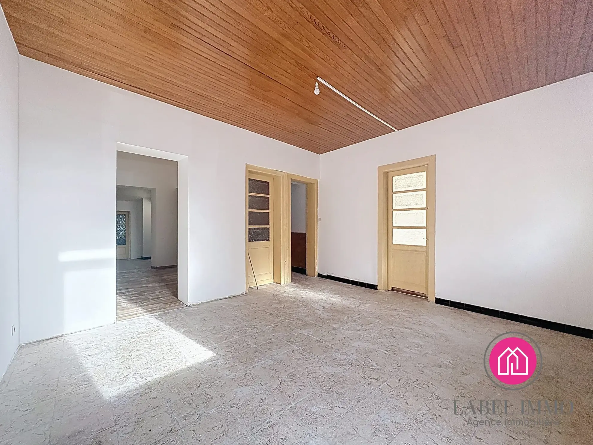 Maison semi plain-pied à vendre à Fresnes-sur-Escaut - Potentiel de rénovation