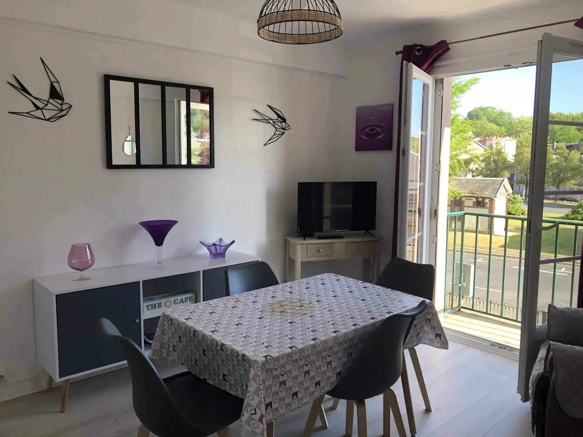 Appartement rénové de 39,50 m² en centre-ville de Cany-Barville