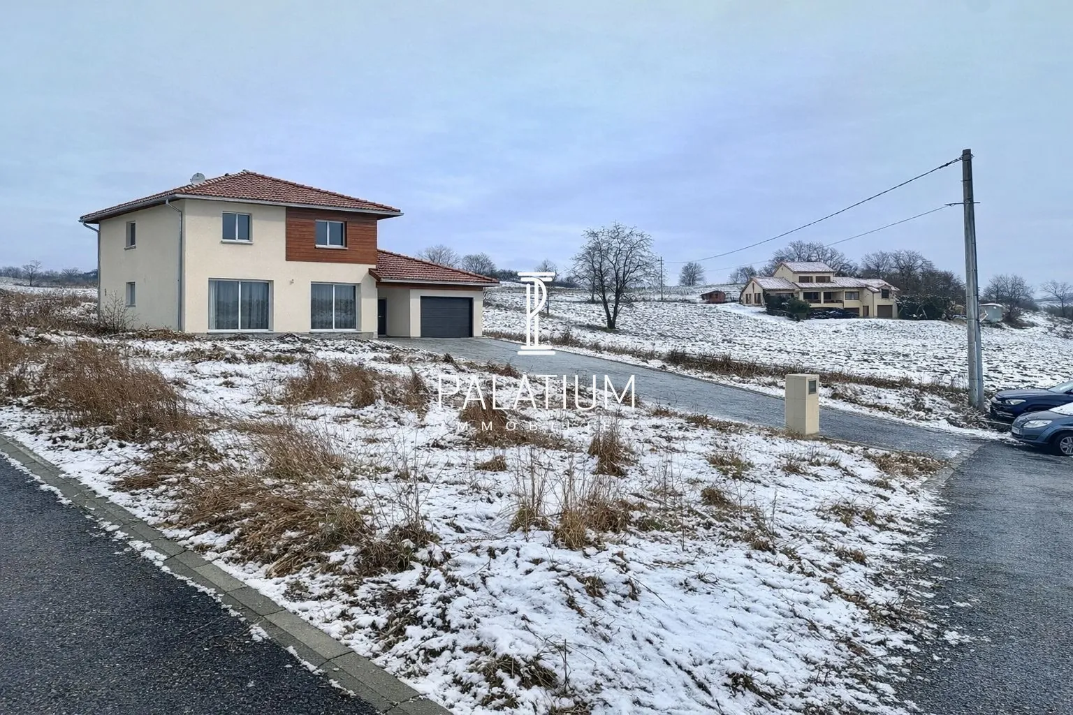 Terrain à vendre à Tréchatel près de Gap, vue montagne, permis de construire