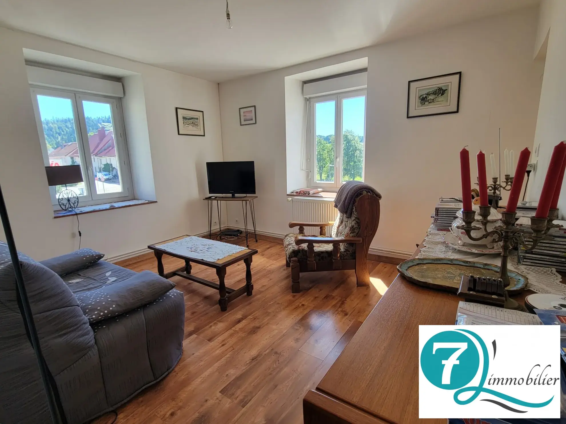 Appartement à vendre de 57,26 m² à Chaux-Neuve avec combles et caves