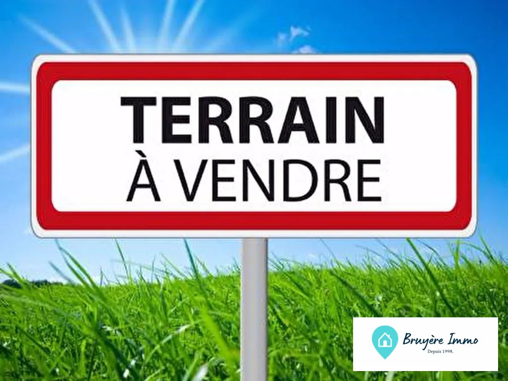 Achat terrain constructible de 1050 m² à Le Favril près des commodités
