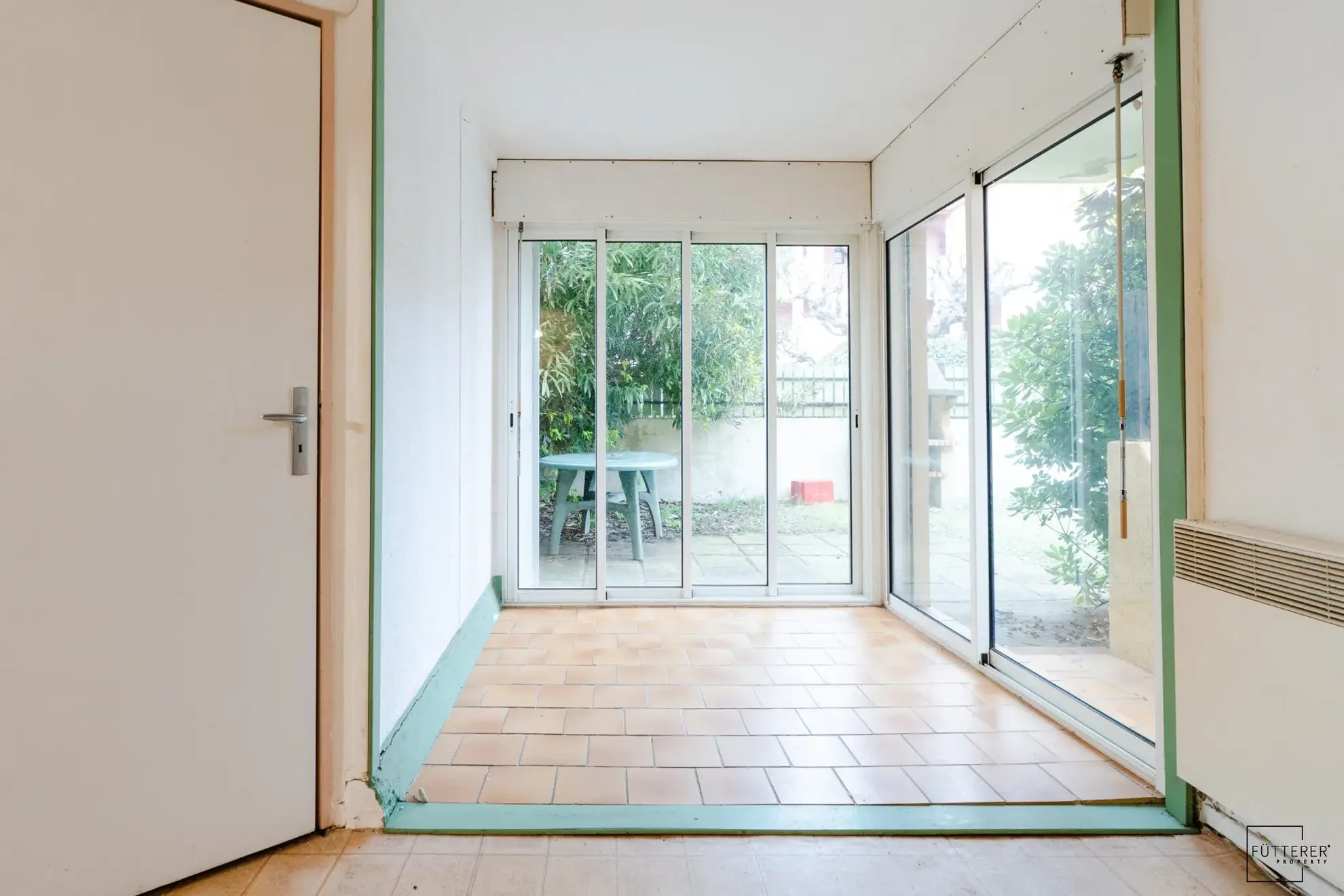 Appartement à vendre Narbonne-Plage – 25 m² avec cour et loggia 