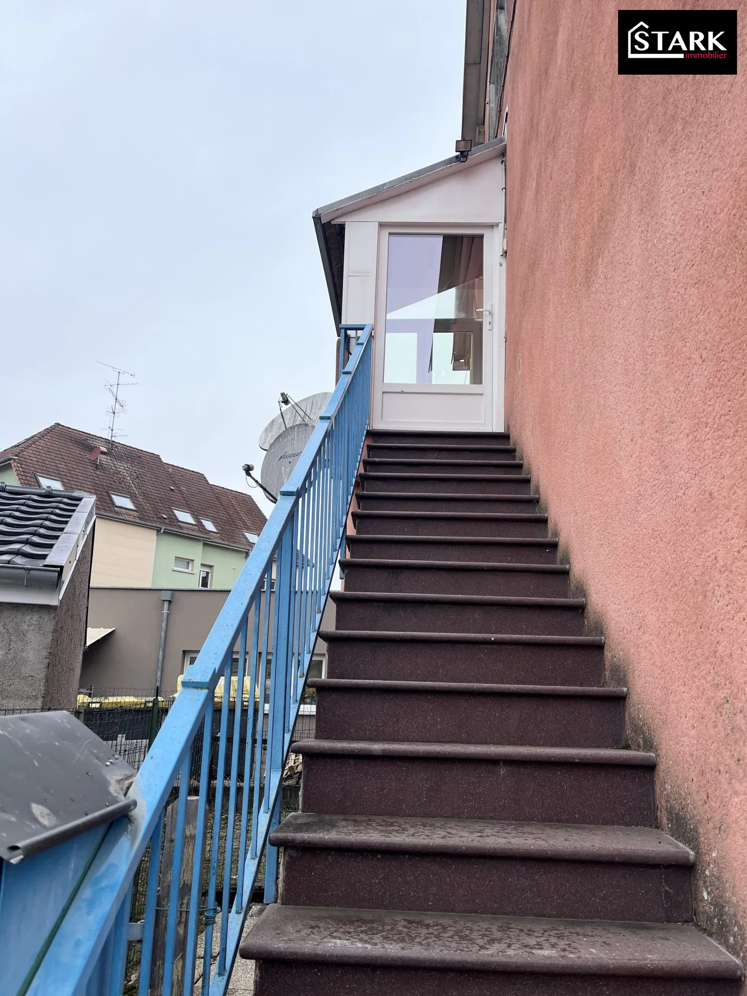 Appartement T3 à Valdoie avec parking privé, exposé sud, idéal pour résidence ou investissement 