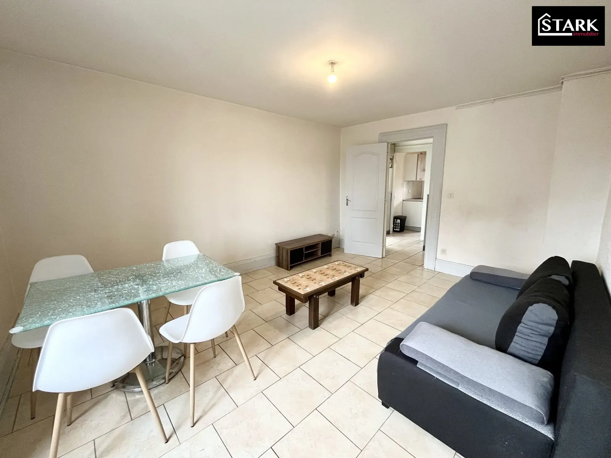 Appartement T3 à Valdoie avec parking privé, exposé sud, idéal pour résidence ou investissement 