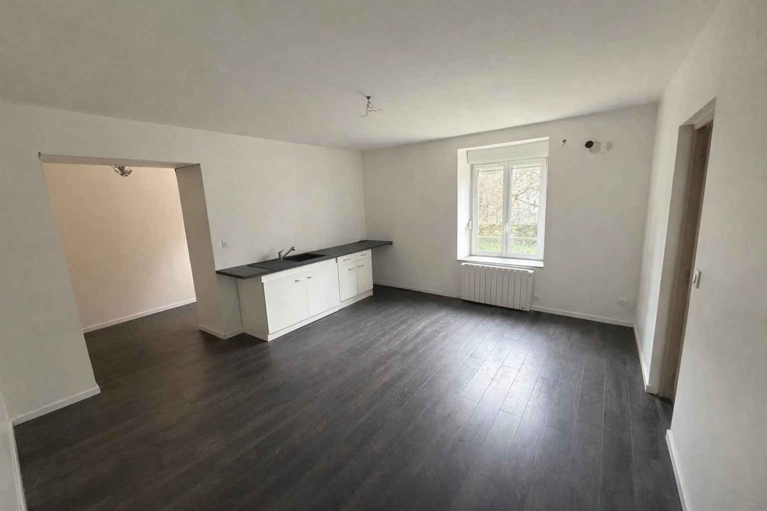 Appartement T4 en rez-de-jardin avec jardin privatif à Thiaucourt-Régnéville 