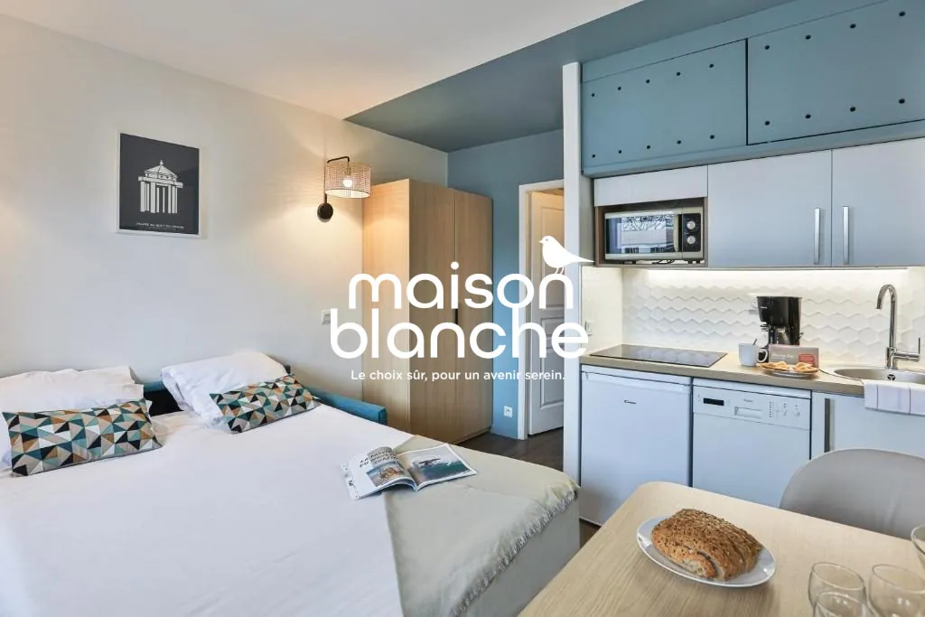 Appartement T1 à La Rochelle avec bail commercial et rendement sécurisé 